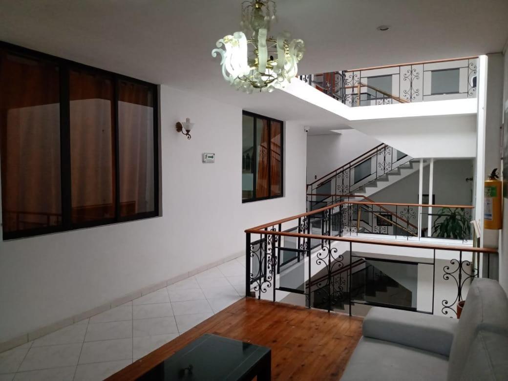 Hotel Brisas Medellin Luaran gambar
