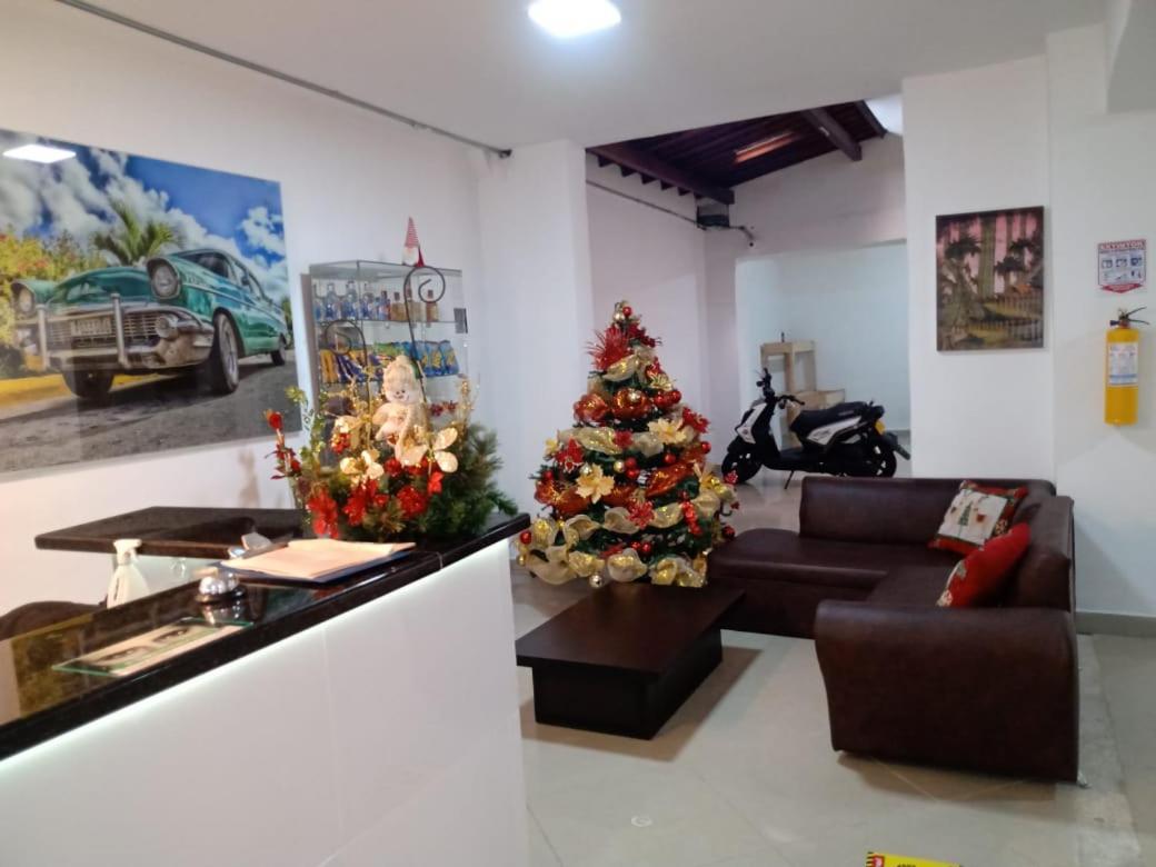Hotel Brisas Medellin Luaran gambar