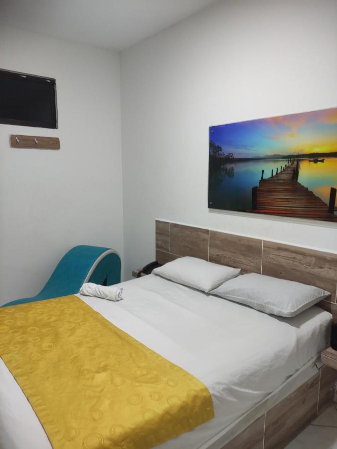Hotel Brisas Medellin Luaran gambar
