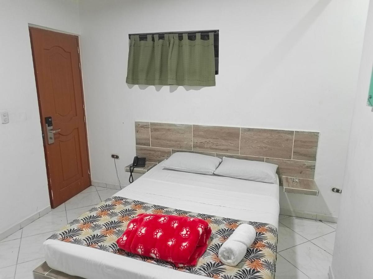 Hotel Brisas Medellin Luaran gambar